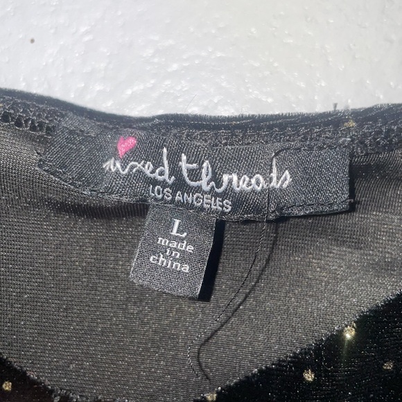 Mixed Threads - Picture 3 of 5